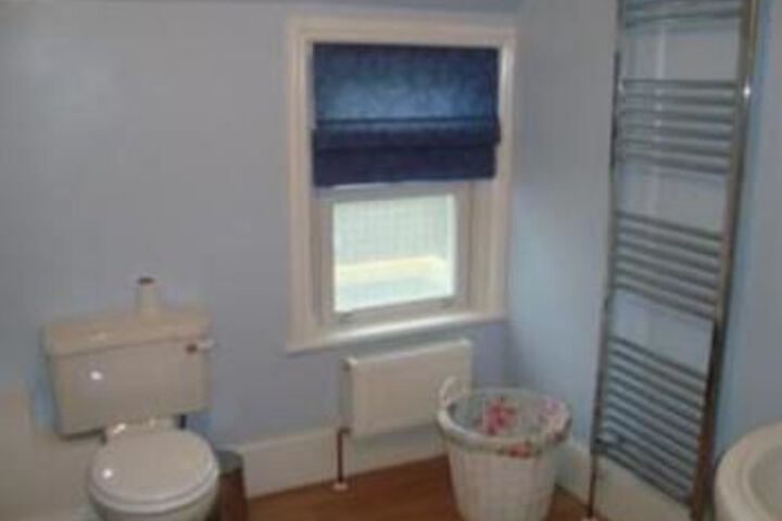 Room 3 of 25