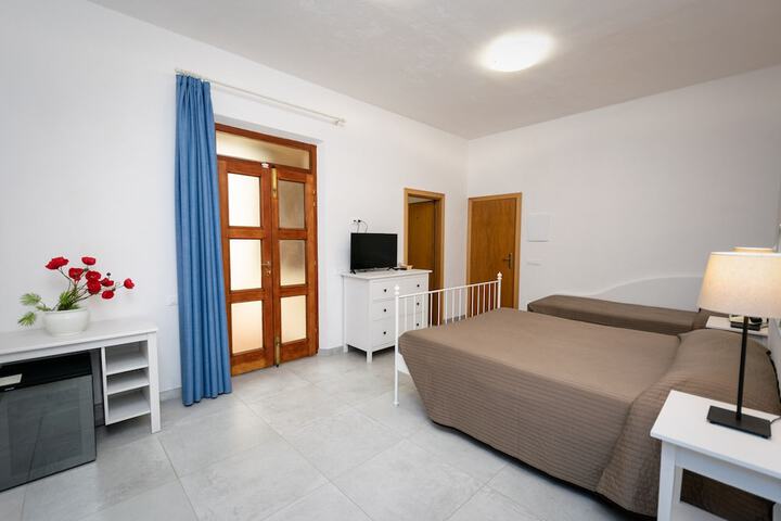 Room 20 of 81