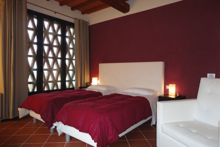 Room 29 of 63