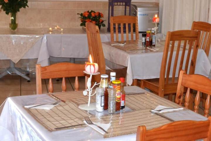 Dining Photos