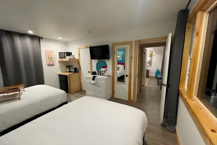 Room 11 of 89