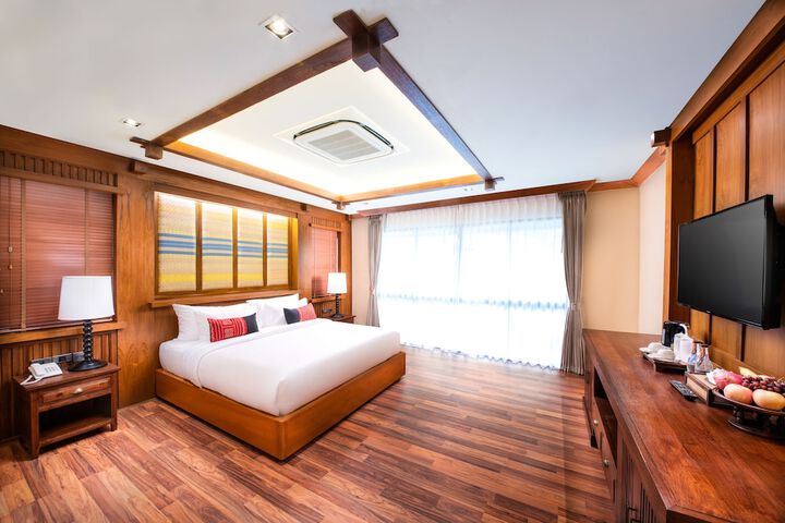Room 25 of 112