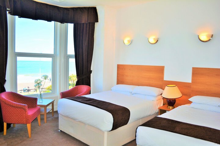 Room 7 of 49