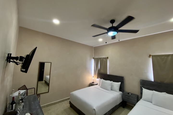 Room 17 of 25