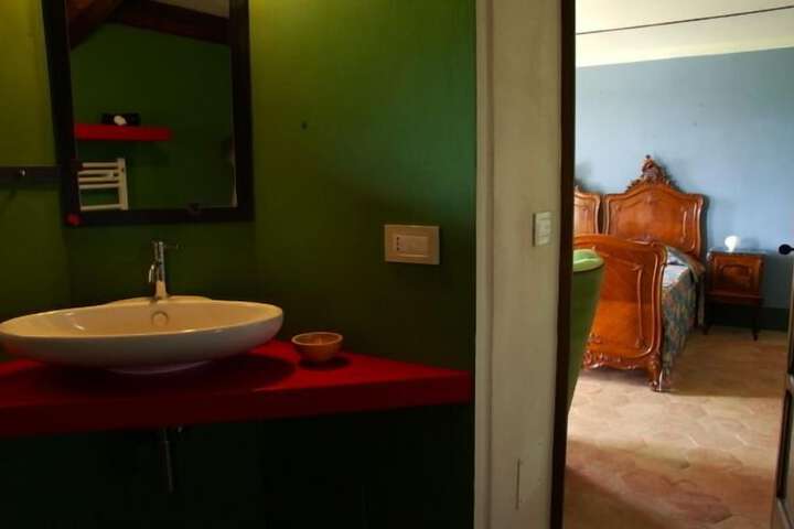 Room 11 of 70