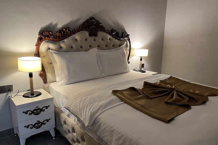 Room 17 of 41