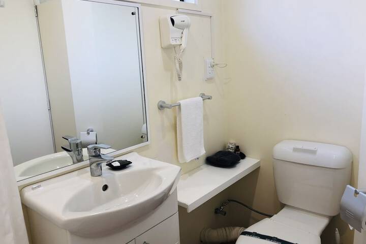 Room 12 of 69