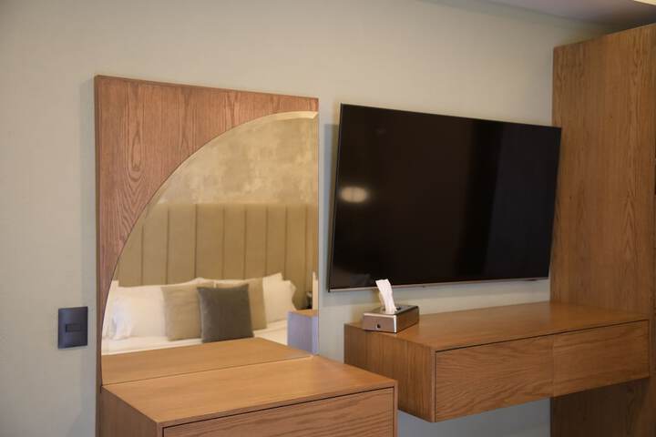 Room 30 of 86
