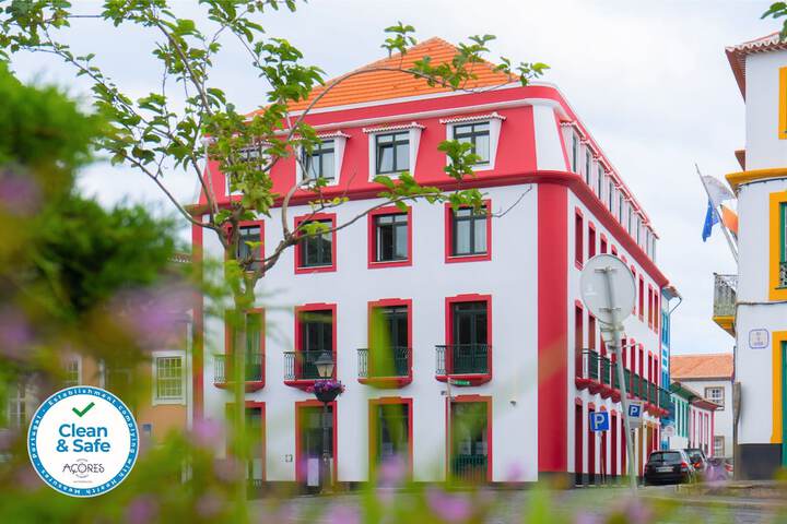 Exterior of Hotel Monte Brasil