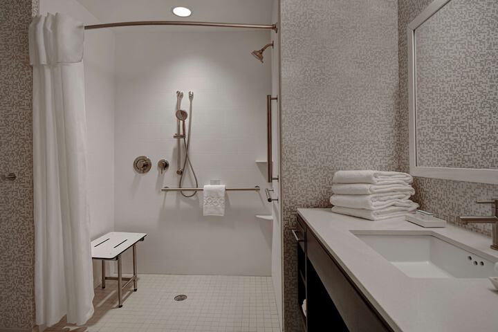 Bathroom shower