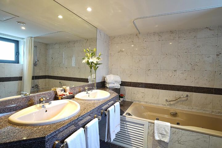 Bath Interior