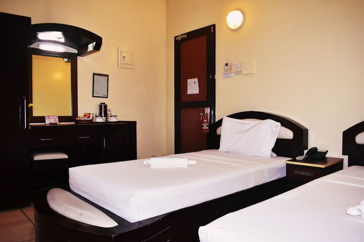 Room 5 of 72