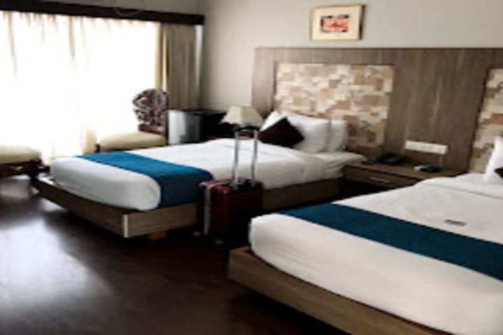 Room 3 of 14