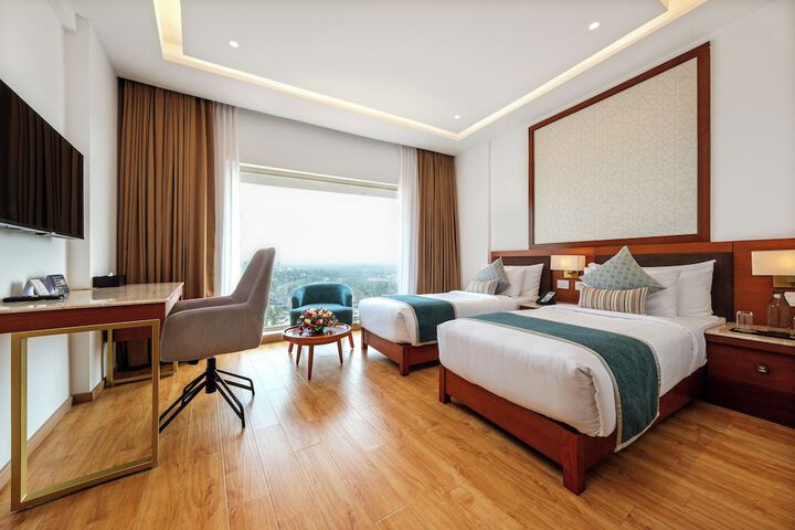 Room 15 of 63