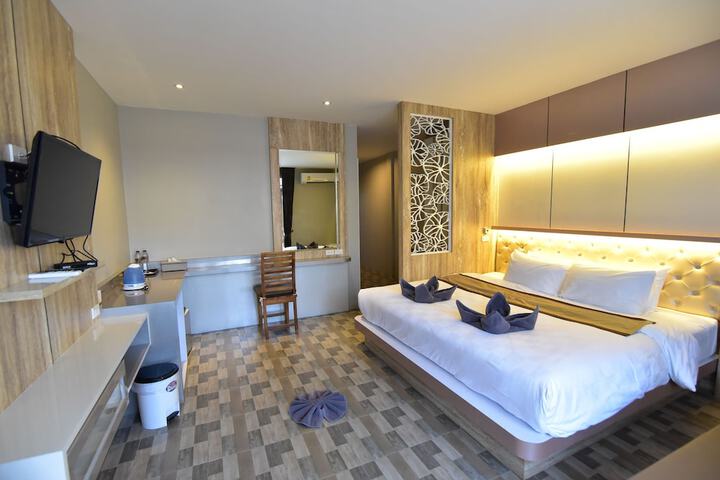 Room 49 of 92