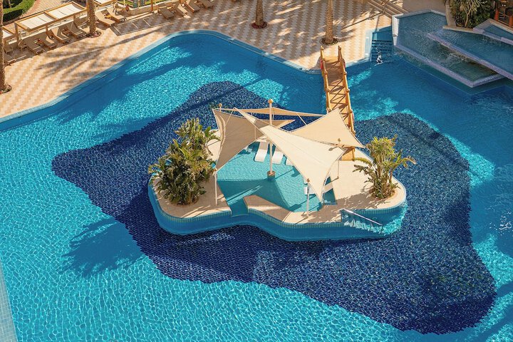 Pool 46 of 90