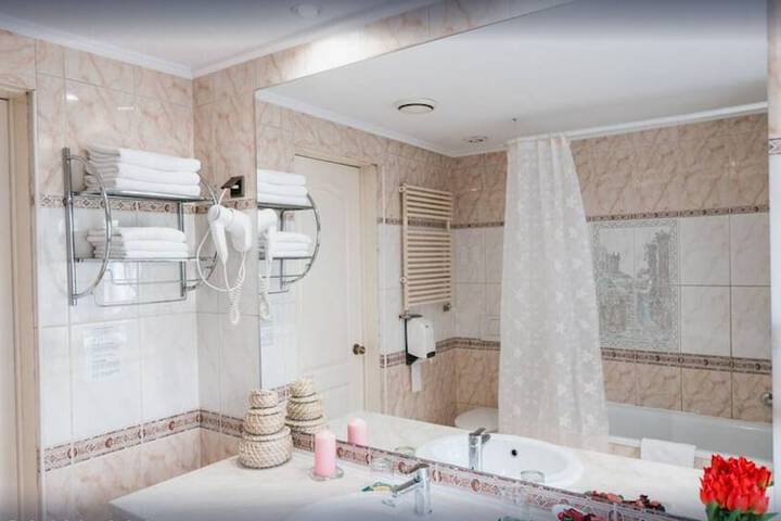 Clean Restrooms