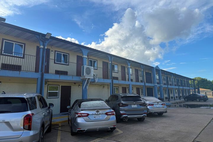 Property Grounds 17 of 20