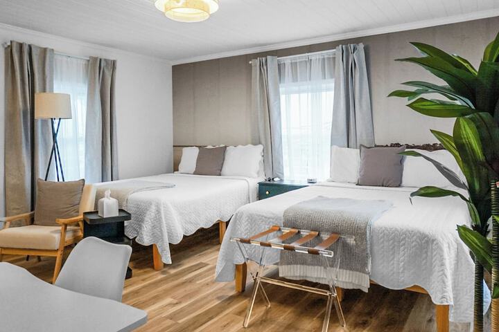 Room 25 of 94