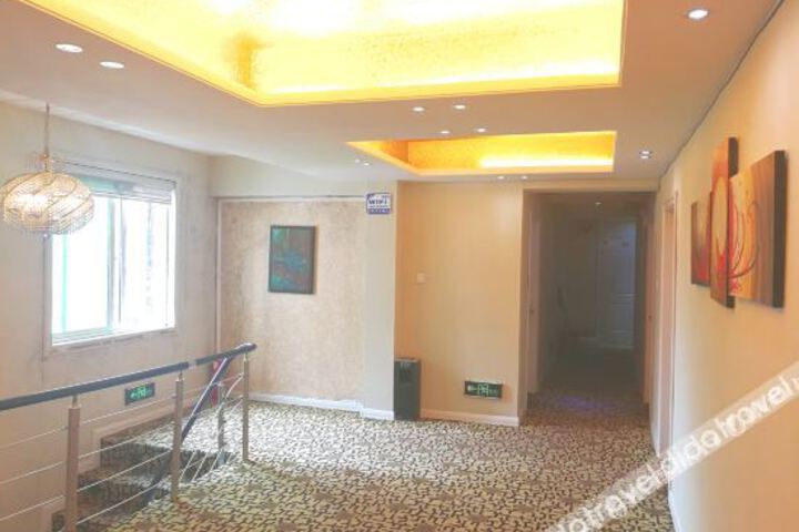 Hotel Interior 3 of 19
