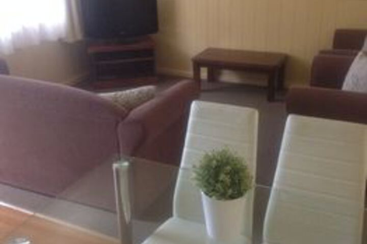 Room 5 of 13