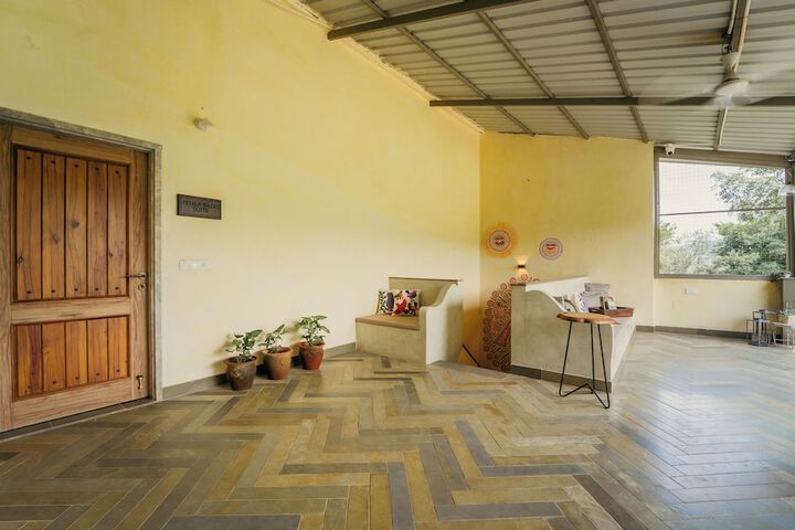 Room 64 of 207