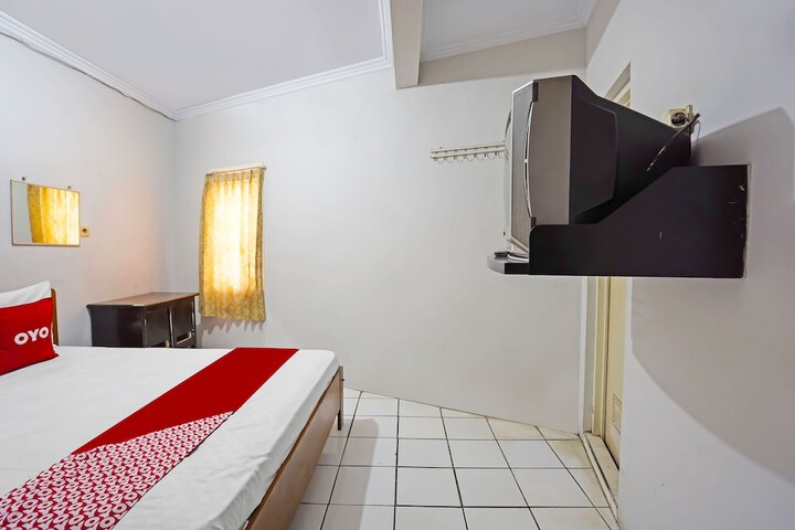Room 7 of 25