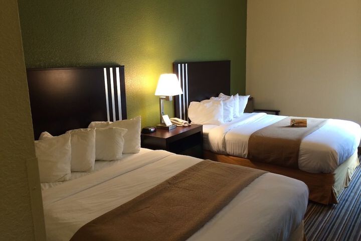Room 13 of 51