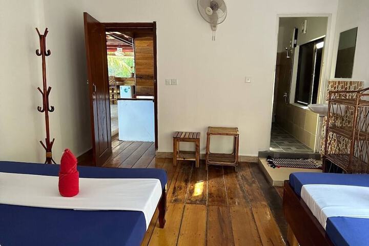 Room 57 of 105