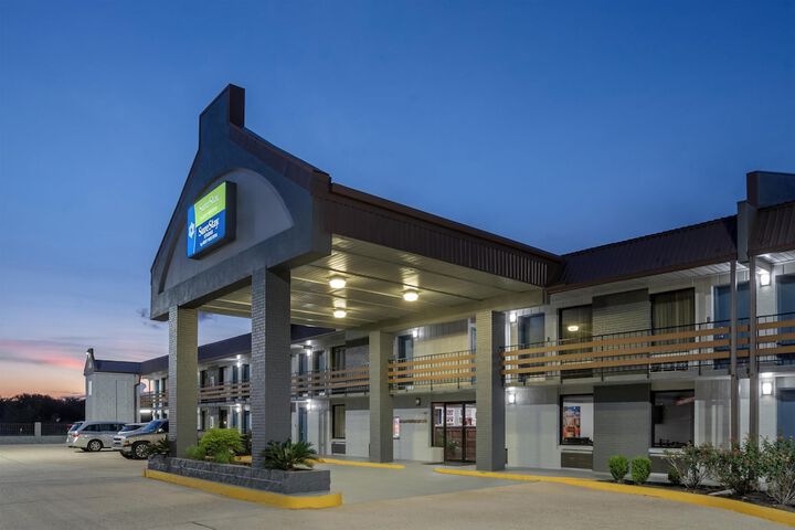 Photo of SureStay Studio by Best Western Gonzales