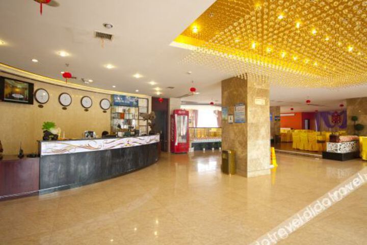 Hotel Interior 3 of 15