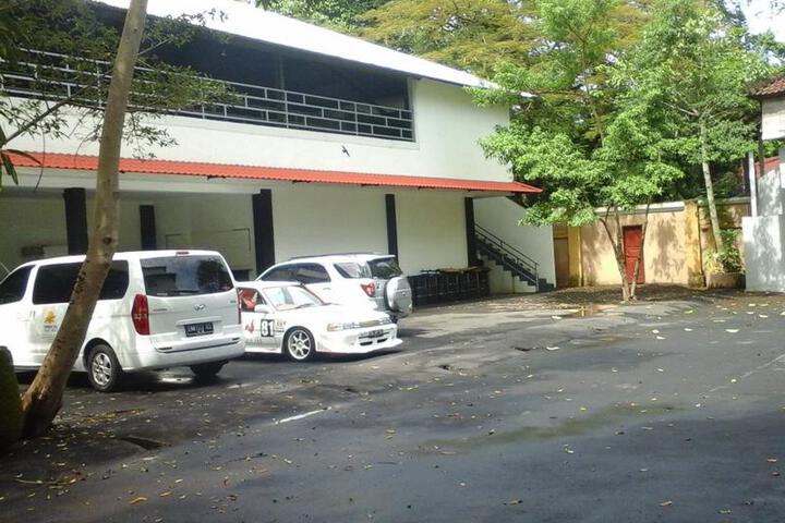 Photo 9