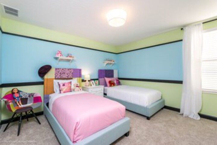 Room 66 of 71