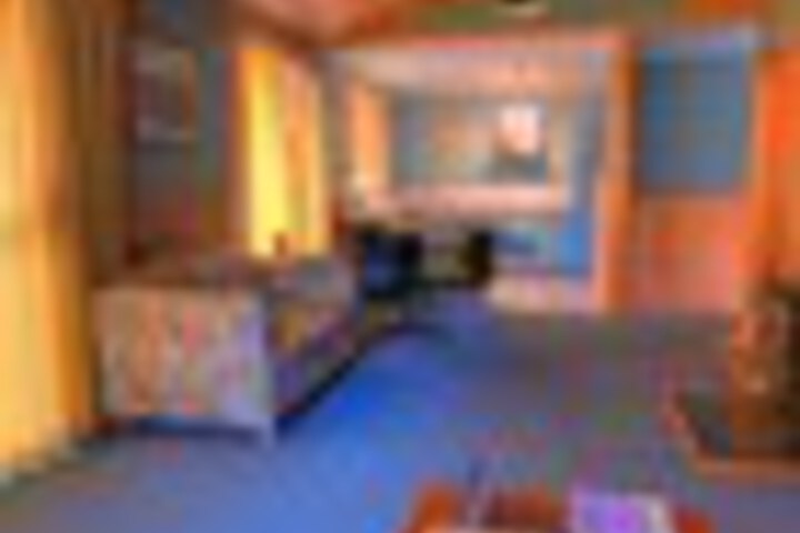 Room 110 of 195