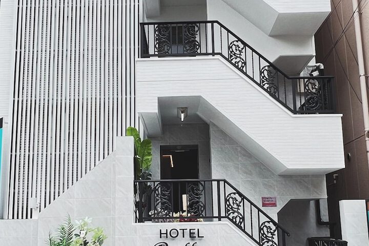 Hotel 31 of 31