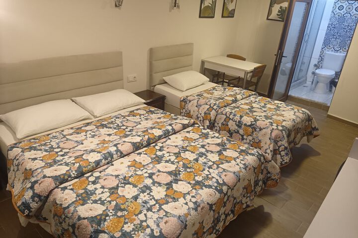 Room 17 of 125