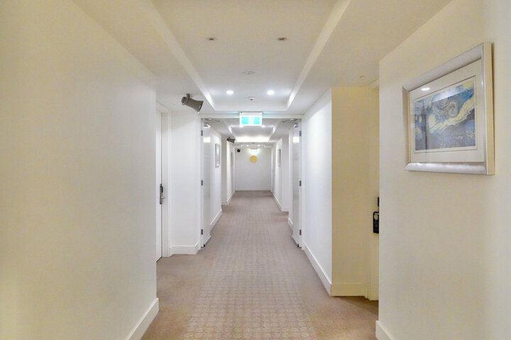 Ballroom/Hall 49 of 63