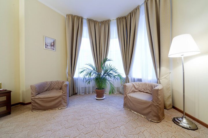 Room 54 of 91