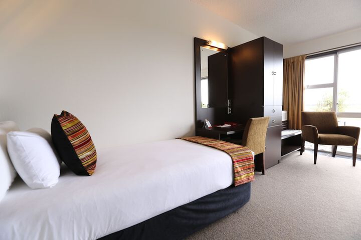 Room 8 of 47