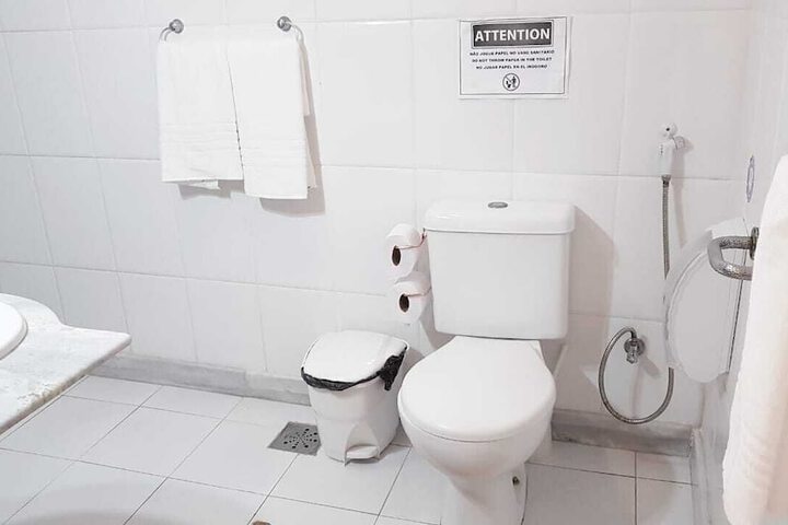 Room 15 of 20