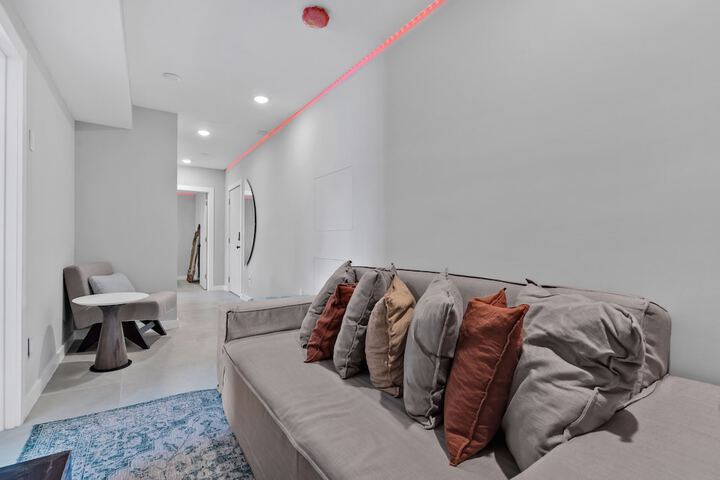 Image of Discover the Wonders of This Amazing Apt
