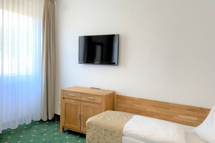 Room 15 of 45