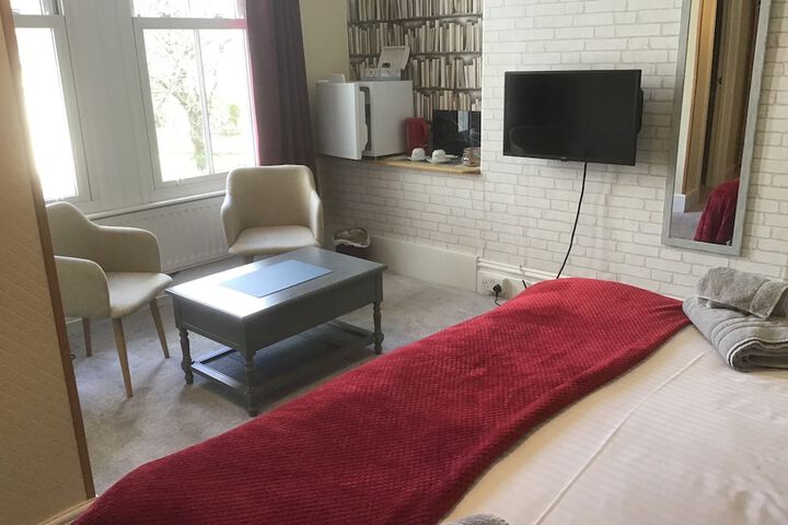 Room 6 of 41