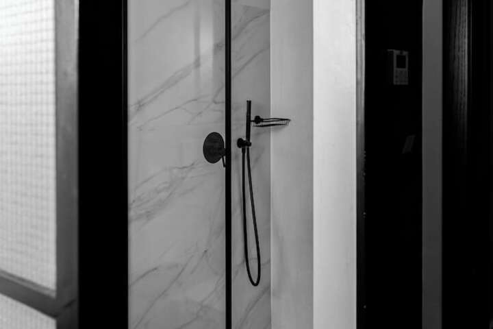 Room 52 of 72