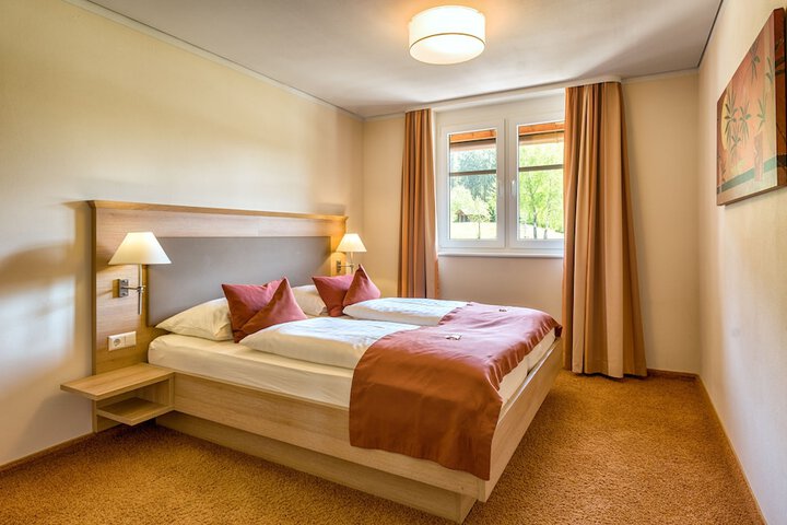 Room 6 of 43