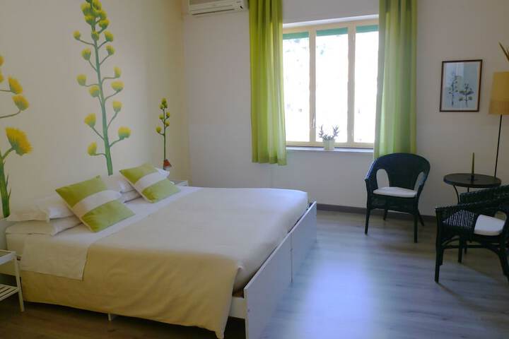 Room 6 of 39