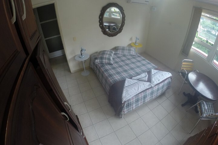 Room 9 of 64