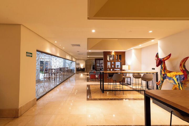 Guest Lobby