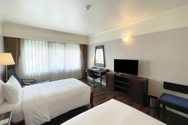 Room 11 of 58