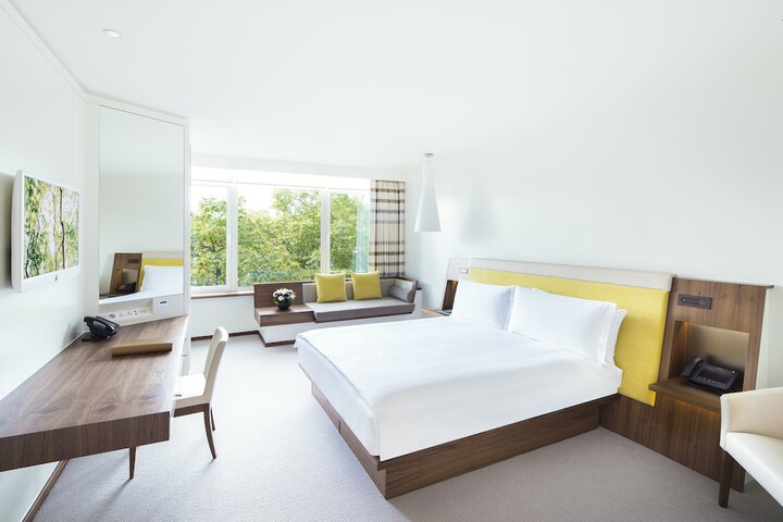 Room 75 of 250